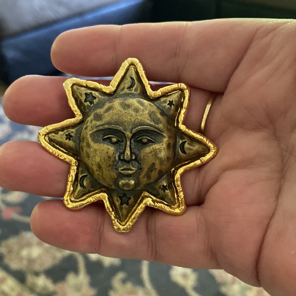Brooch and pendant